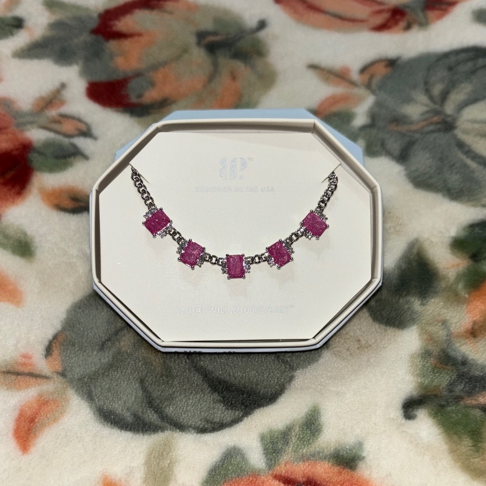 Original Necklace (Class and Style)